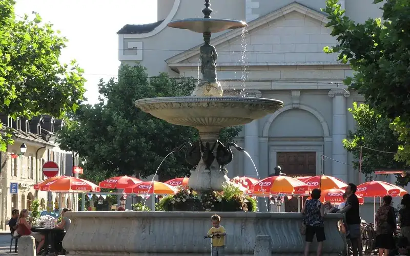 Carouge — la cité sarde Usinage CNC à Carouge